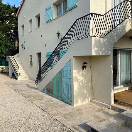 2 Pieces En Rdjardin Avec 2 Grands Terrasses Apartman Antibes Kültér fotó