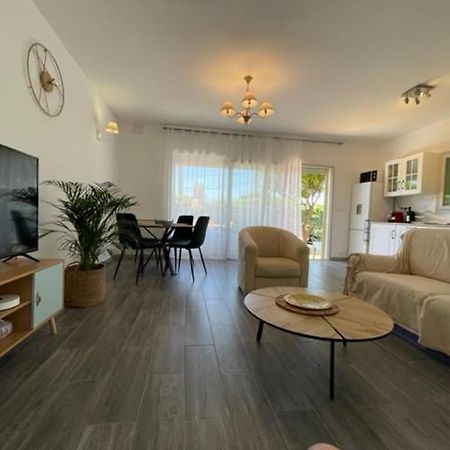 2 Pieces En Rdjardin Avec 2 Grands Terrasses Apartman Antibes Kültér fotó